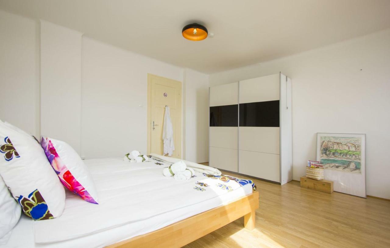 West Coast Luxury Apartment سبليت المظهر الخارجي الصورة
