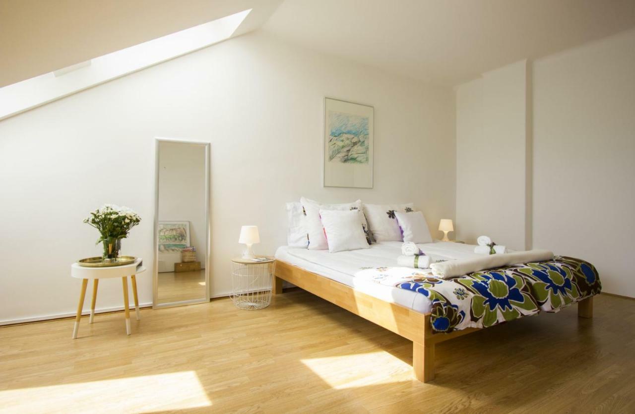West Coast Luxury Apartment سبليت المظهر الخارجي الصورة
