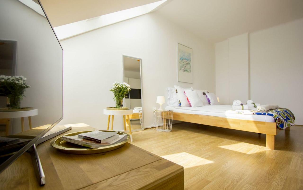 West Coast Luxury Apartment سبليت المظهر الخارجي الصورة
